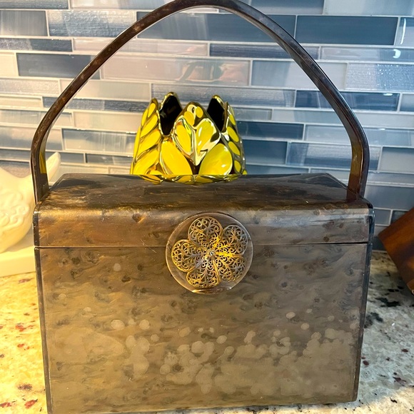 Vintage Wilardy Lucite Vintage Purse. - Picture 1 of 17